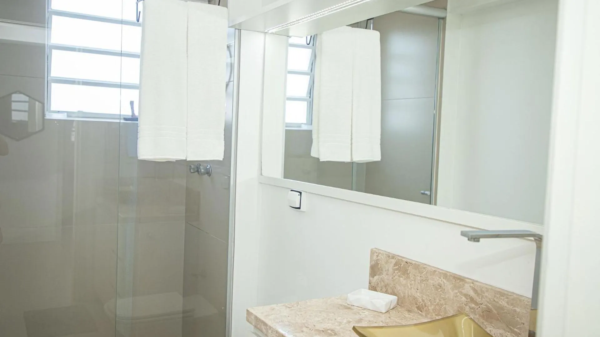 Apto Confortavel Em Mont'Serrat Xt8324 Porto Alegre 0*,